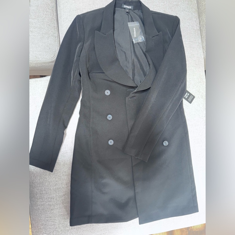 Express Elegant Black Double-Breasted Women's Coat